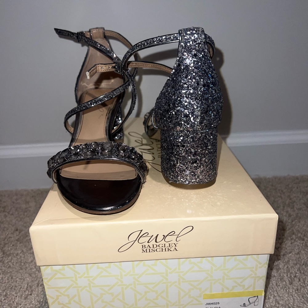 Jewel Badgley Mischka Women's Glitter Heels - Silver
